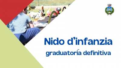 immagine di un bimbo di spalle che gioca, logo comune di gavorrano, scritta nido d'infanzia graduatoria definitiva