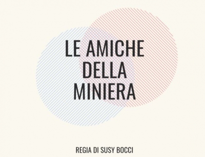 sfondo panna, righe sovrapposte rosse e blu, scritta "LE AMICHE DELLA MINIERA"